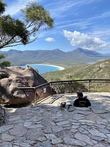 Wineglass-Bay-Lookout-Freycinet-National-Park