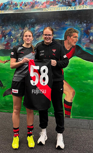 2ac66a27d52e3a8d31a157d26db5569cfbef19e8_2_305x500