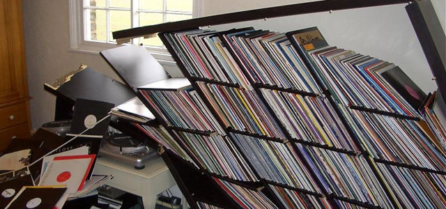 ikea-complot-ikea-vinyl-ravelations